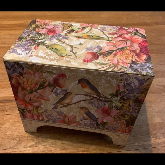 Punch Studio jewelry box / organizer - Picture 6 of 14